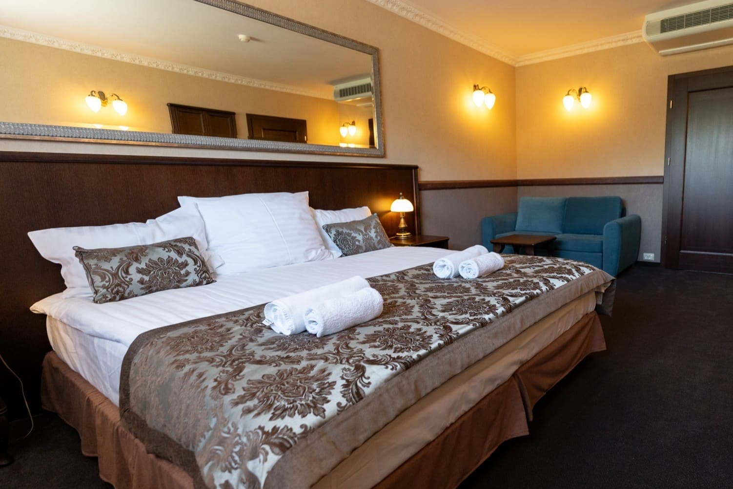 Pokój Superior | Luksusowy wypoczynek pod Warszawą | JK Dwór