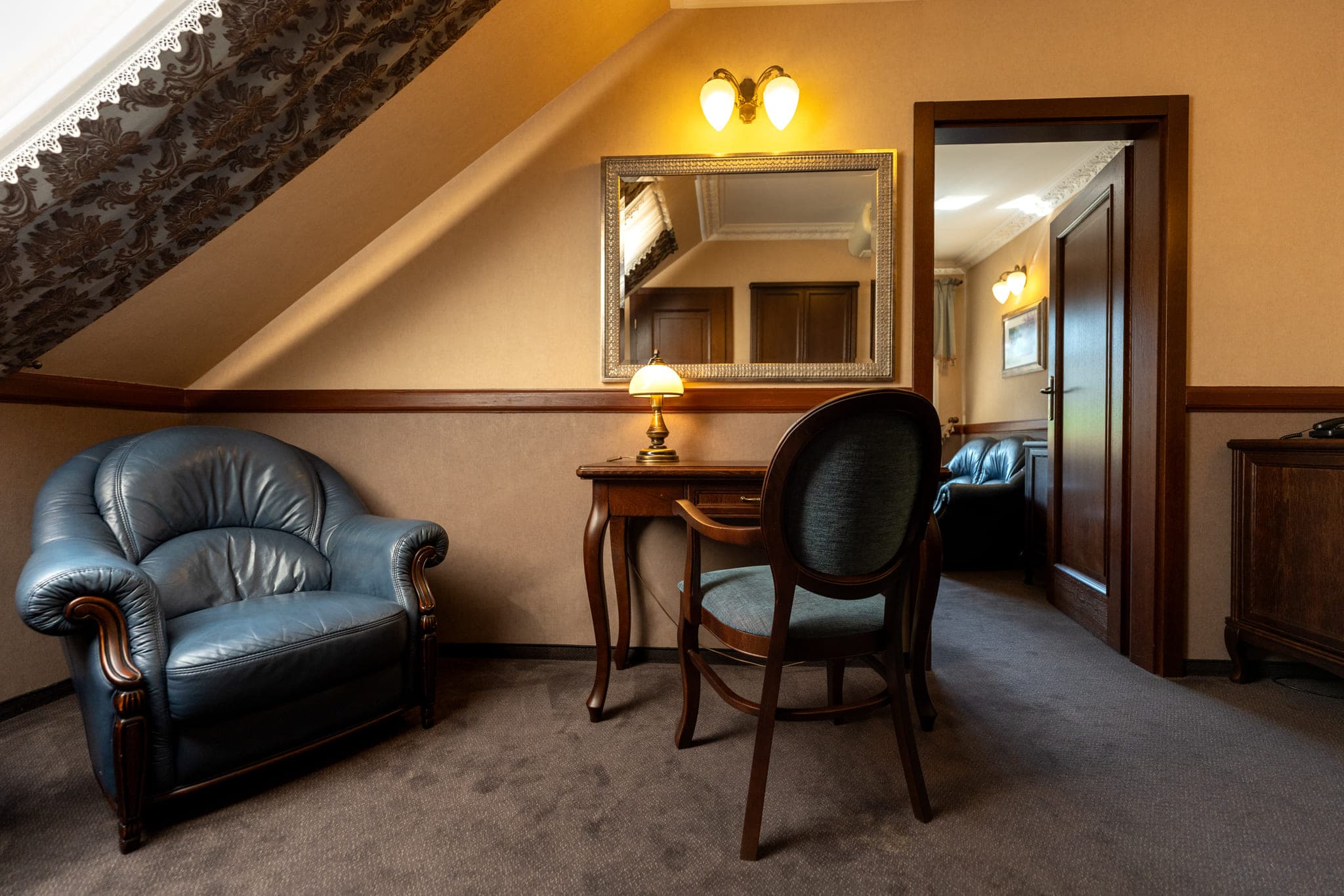 Apartament Superior | Ekskluzywny nocleg 2,5h od Warszawy